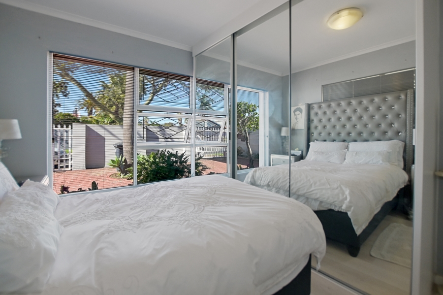 5 Bedroom Property for Sale in Richwood Western Cape
